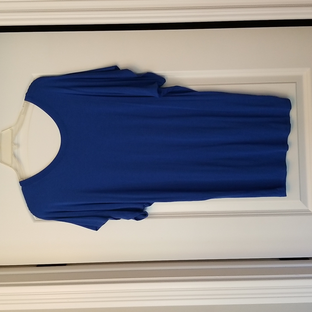 Blue dolman sleeve tunic tee